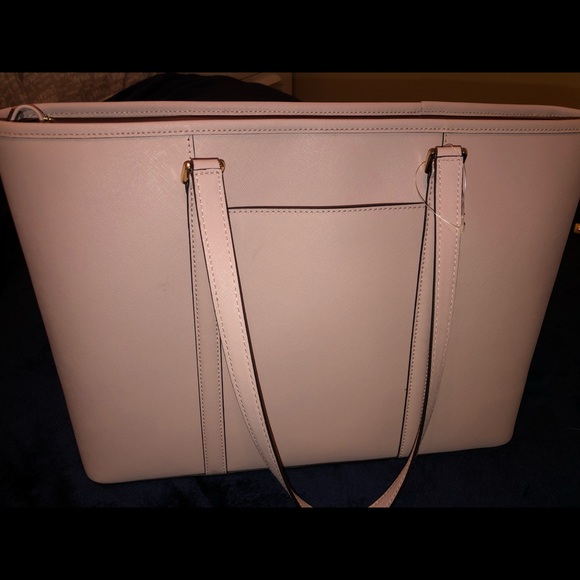 Michael kors purse - Picture 3 of 5